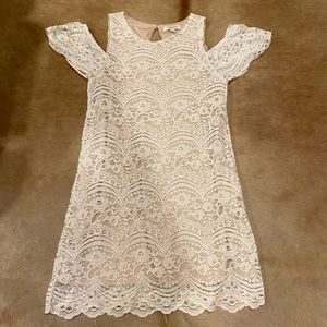 FRANCESCAS LACE DRESS - SIZE: L